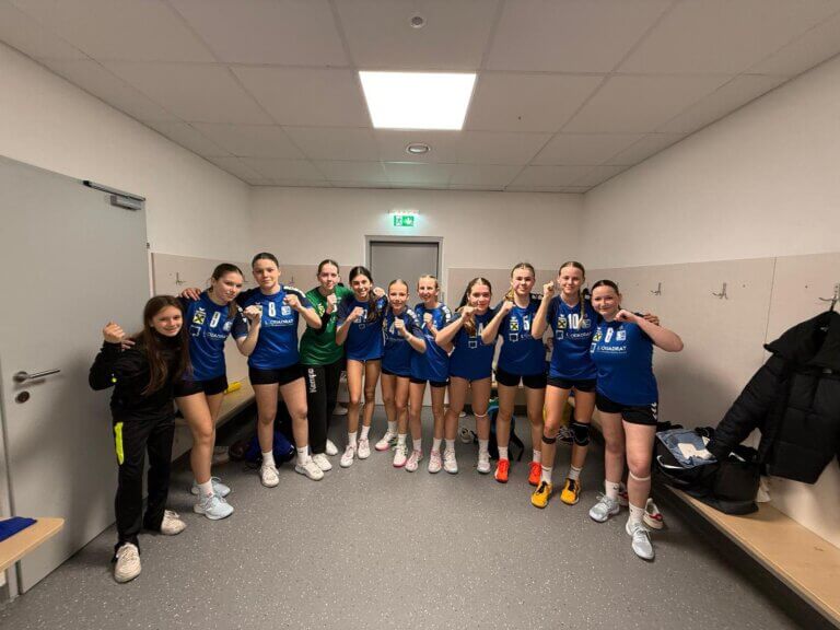 u15w